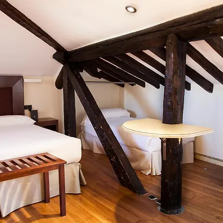 Hotel Plaza Mayor Soria