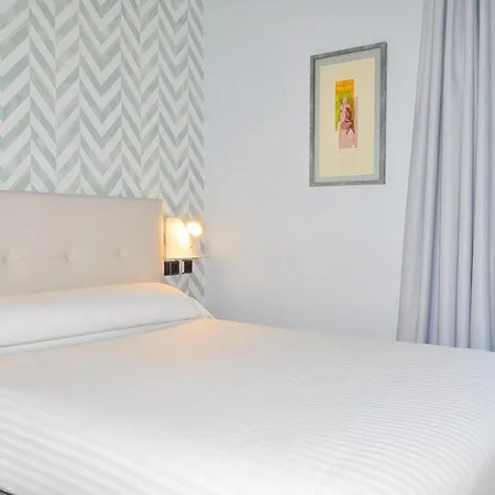 Plaza Mayor Hotel 2*