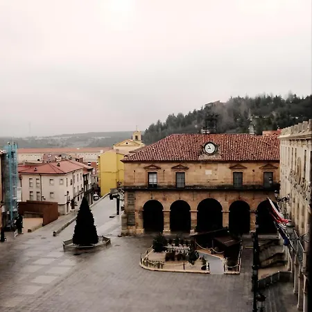 Plaza Mayor 2* Soria